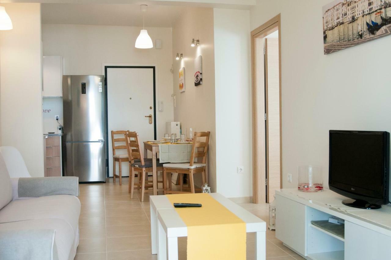 Cozy Bright Athens